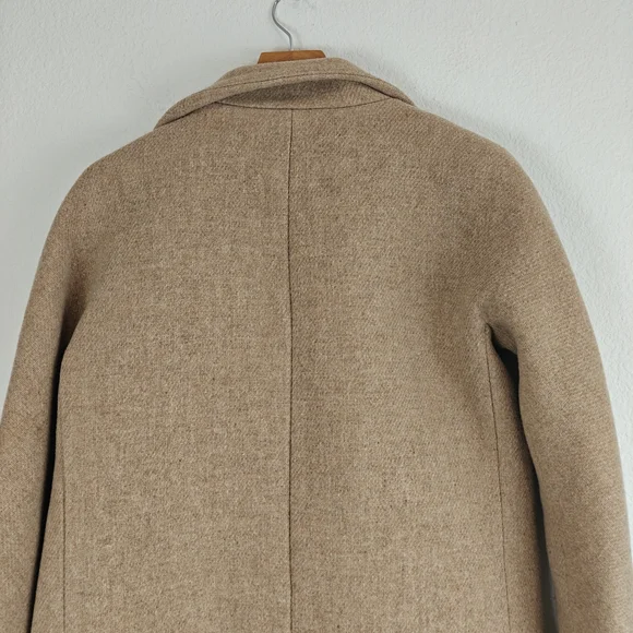 J.Crew Cocoon Coat Italian Stadium-Cloth Wool SANDSTONE - BEIGE Sz 2 (Stains) - Picture 16 of 16